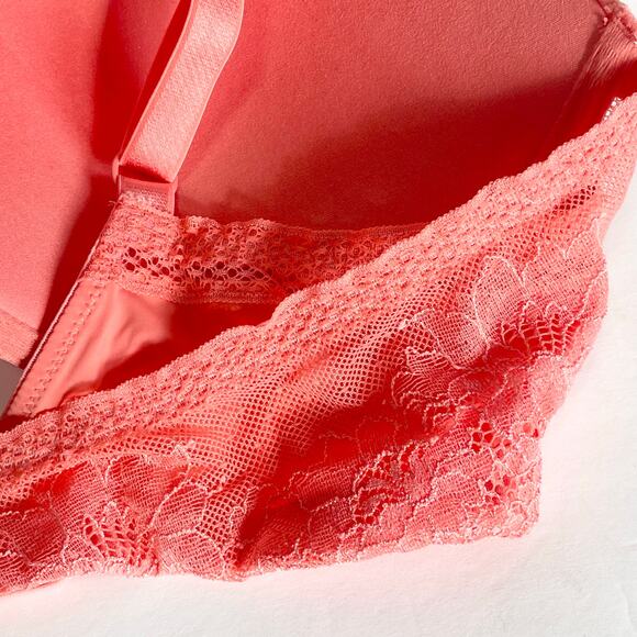 Victoria's Secret T-Shirt Push-Up Bra Womens Size 36DD Full Coverage Lace Trim - Picture 4 of 9